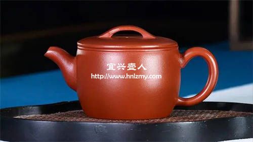 新紫砂壺油可能是因?yàn)檎吹搅藙e的油