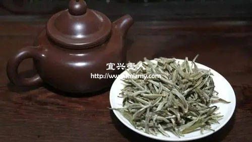 紫砂壺泡茶的優(yōu)越性在哪些方面3