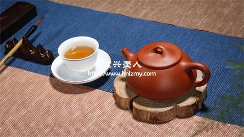 用假紫砂壺泡茶有害身體健康嗎