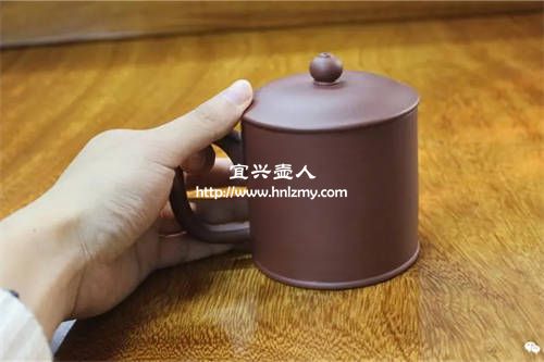 紫砂茶杯燙手好還是不燙手好