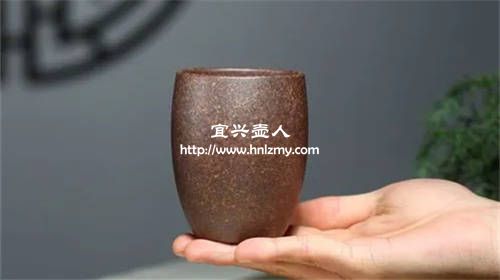 紫砂茶杯燙手好還是不燙手好