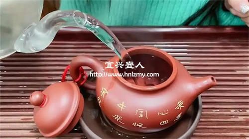 紫砂壺鑒別的方法有很多