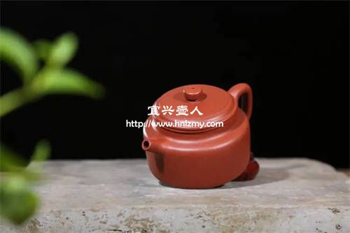 德鐘紫砂壺怎么區(qū)分機(jī)車壺和半手工壺