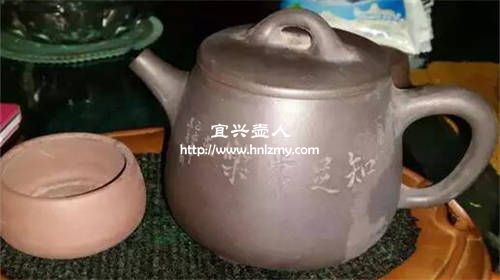 打蠟的紫砂壺煮完也會(huì)有白霜