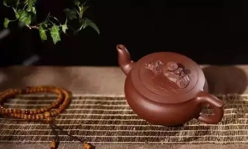 第一次用紫砂壺應(yīng)該怎么處理