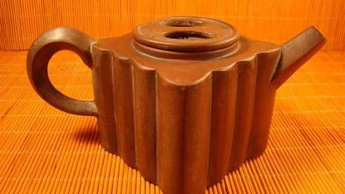 陳鳴遠(yuǎn)紫砂壺價(jià)格多少錢